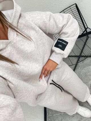 Oteplené soupravy 😍 ve 3 různých vzorech a mnoha barvách 🧶